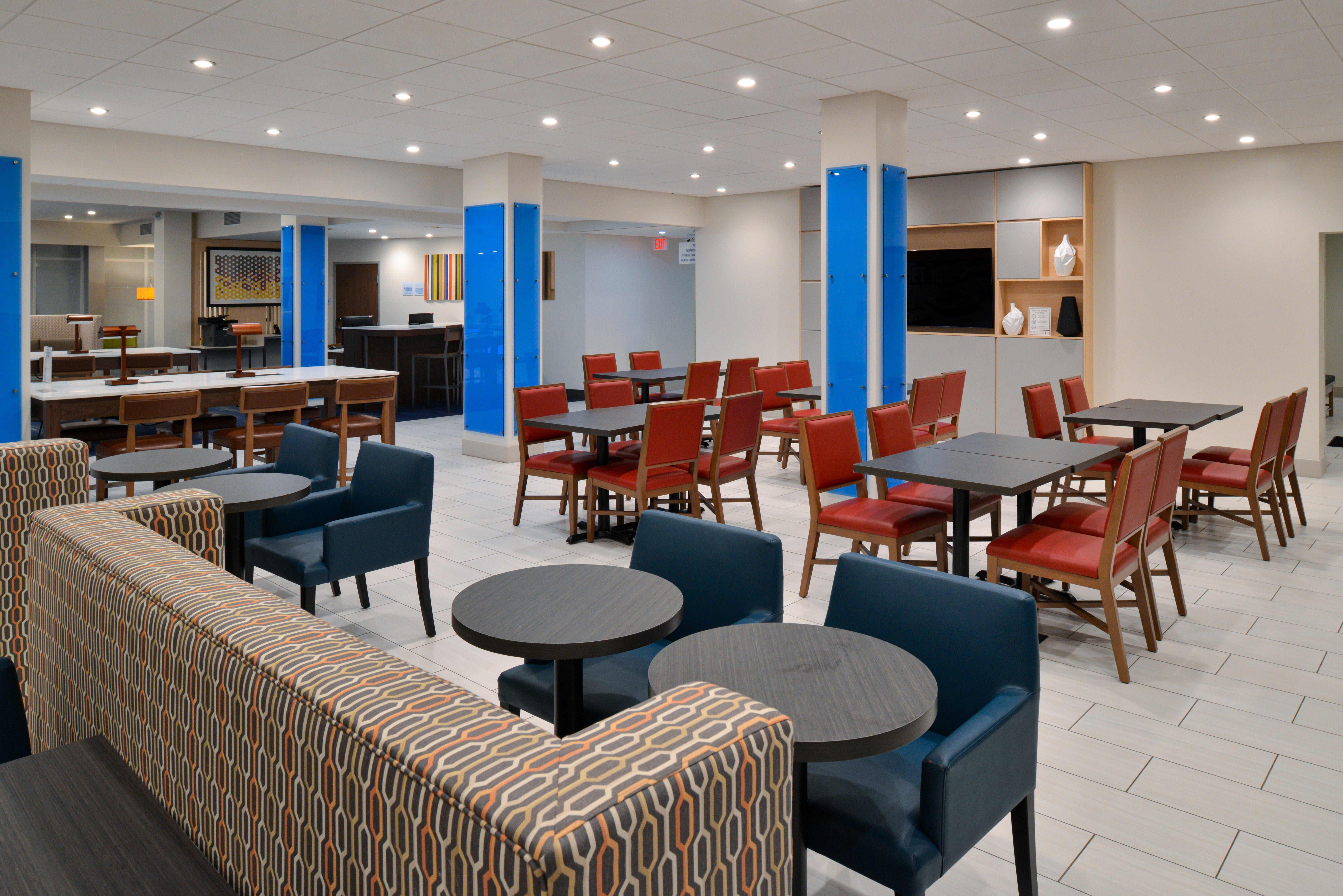Holiday Inn Express Orlando - South Park By Ihg Williamsburg Экстерьер фото