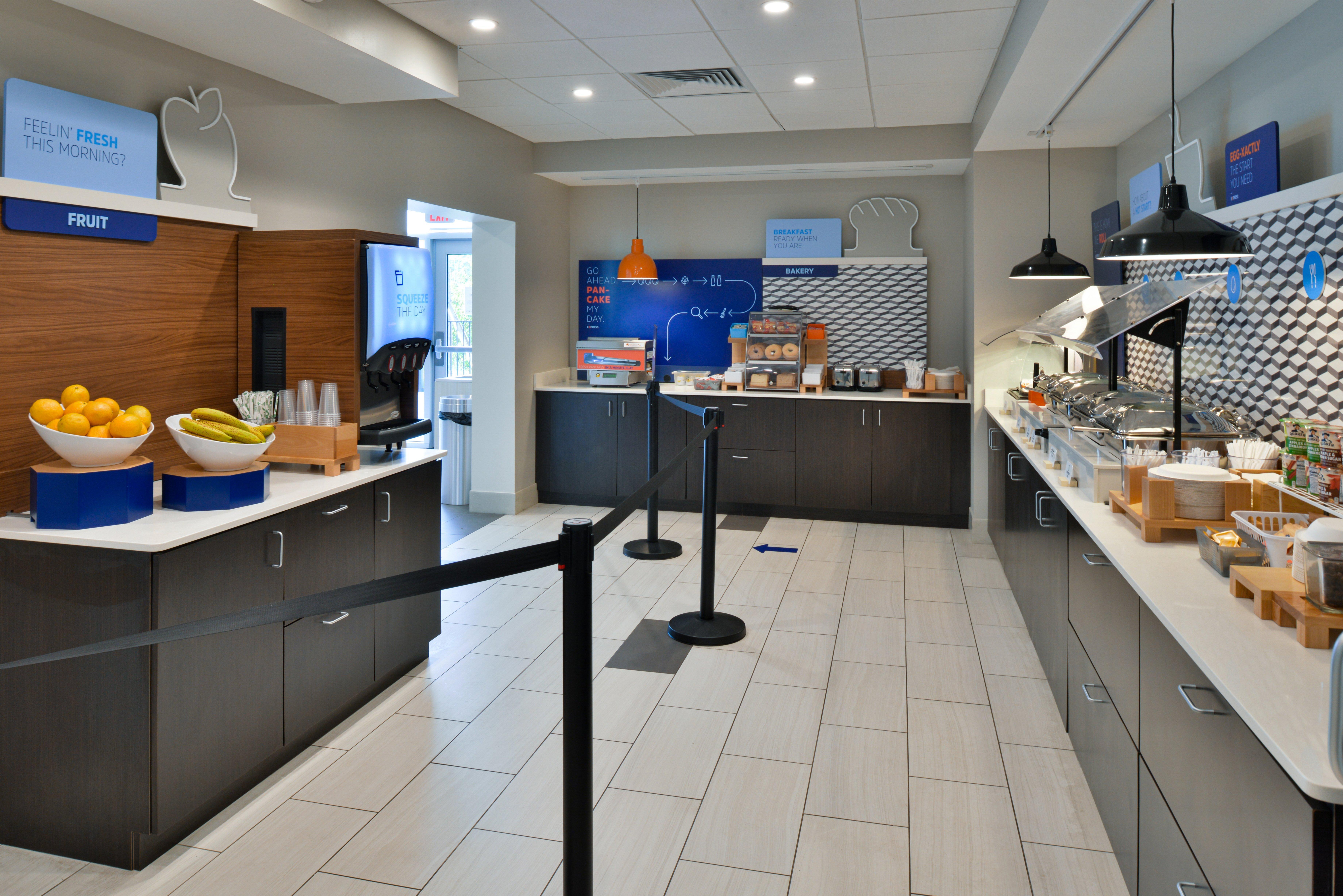 Holiday Inn Express Orlando - South Park By Ihg Williamsburg Экстерьер фото